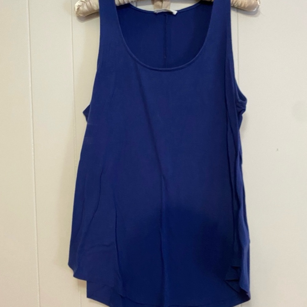 Women's Blue Sleeveless Top